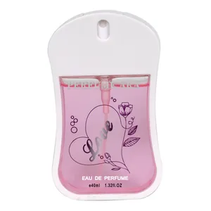 عطر جیبی زنانه پرفیوم آرا مدل love حجم 40 میلی لیتر