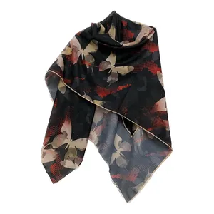 روسری زنانه مدل نخی چهارفصل قواره بزرگ کد 1330