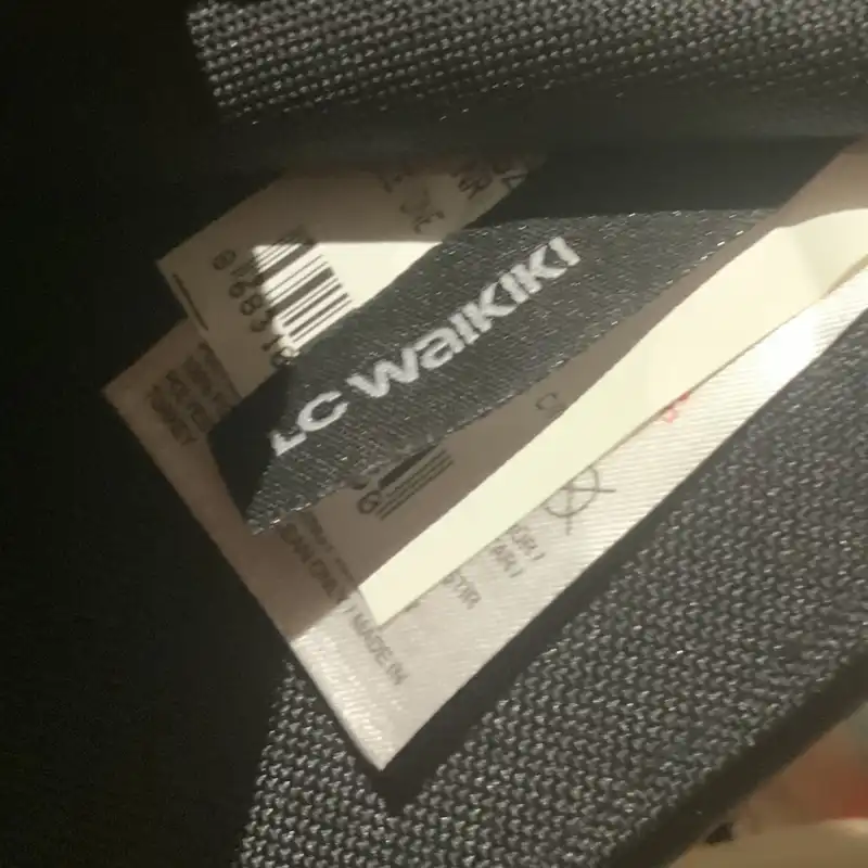 کیف پول ال سی وایکیکی مدل آنتی باکتریال چرم