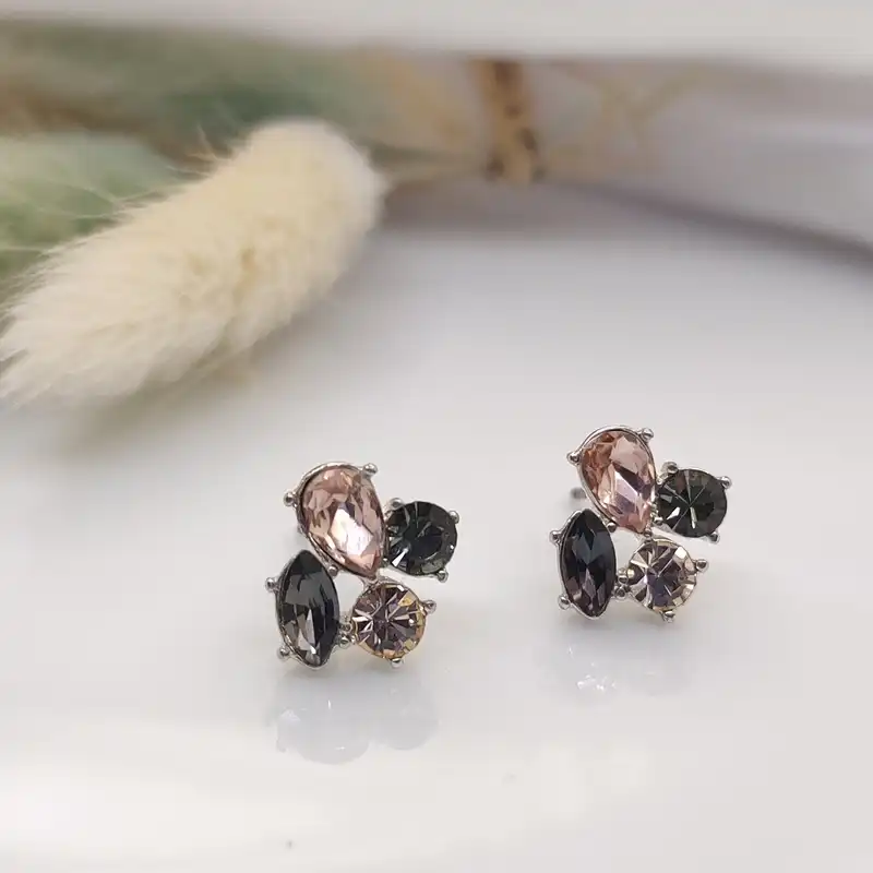 گوشواره زنانه مدل لوکس کد 2689