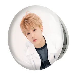 آینه جیبی خندالو طرح جیسانگ گروه NCT مدل تاشو کد 12229 