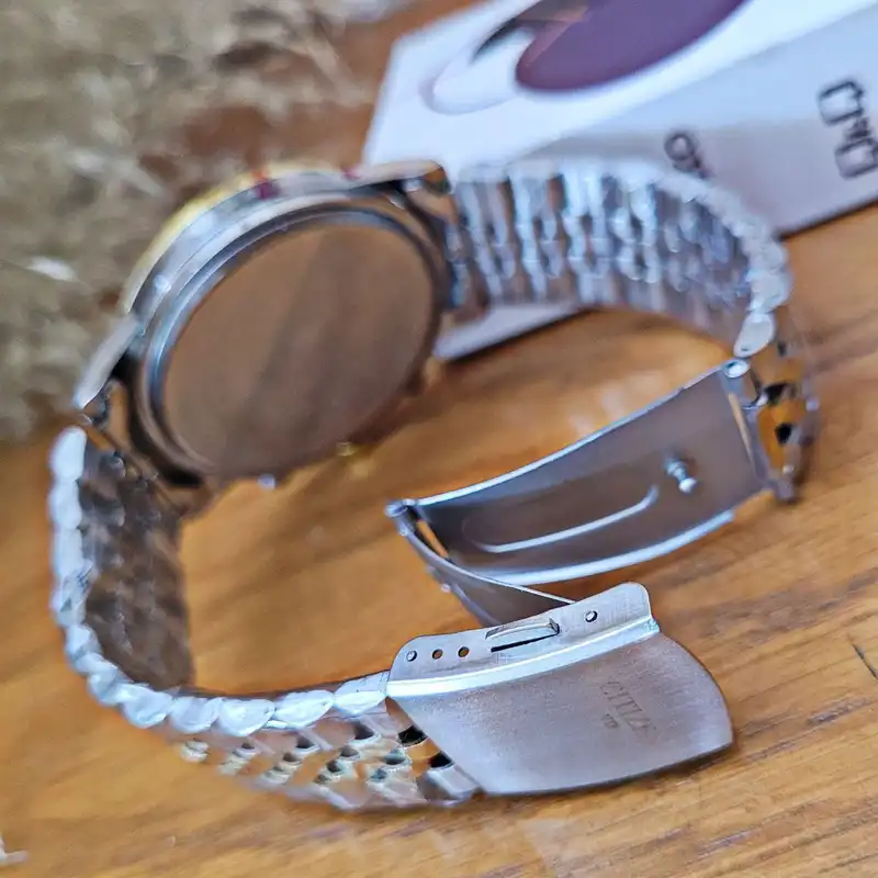 ست ساعت مچی عقربه ای زنانه و مردانه مدل 02