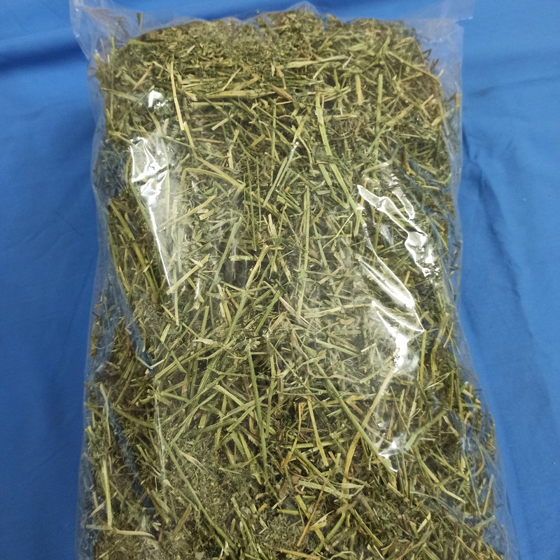 یونجه جوندگان کد 010 وزن 1 کیلوگرم مجموعه 4 عددی