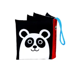 کتاب پارچه ای سیاه و سفید نوزاد انتشارات باوان مدل پاندا جونم