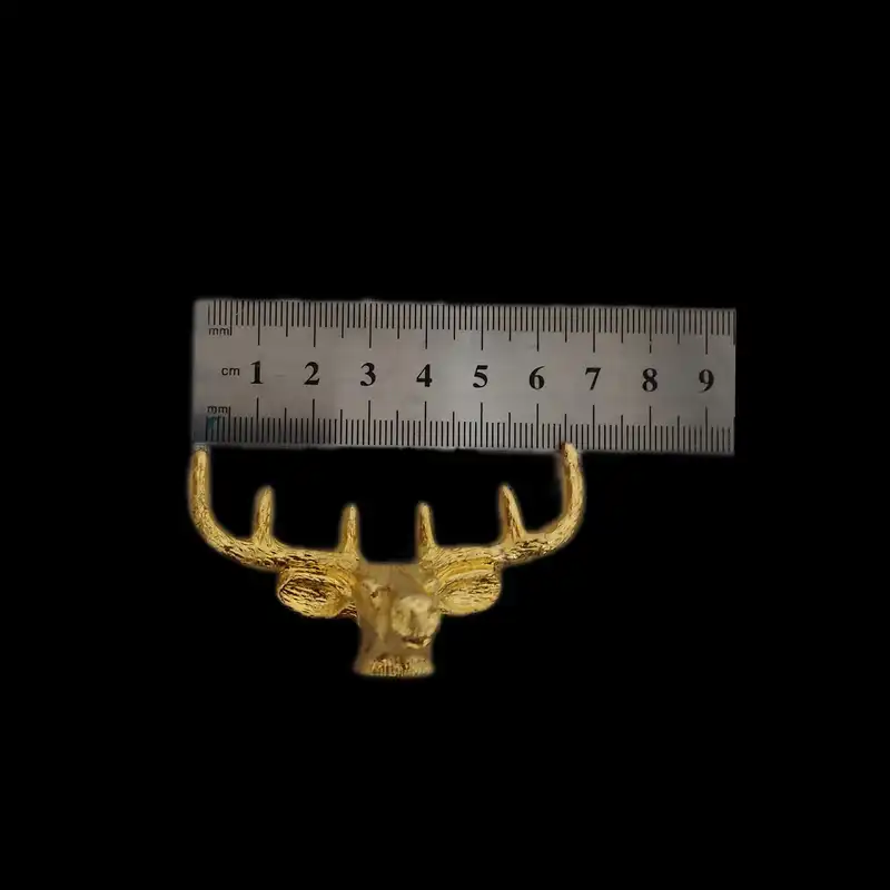 دکوری برنزی طرح کله گوزن شاخ دار کد 2059