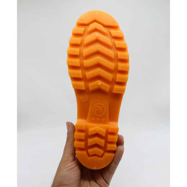 چکمه ایمنی مدل پی کی ساق کوتاه کد 1482-WH