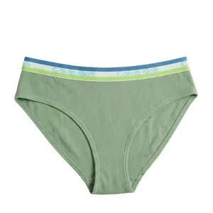 شورت زنانه مدل 2040