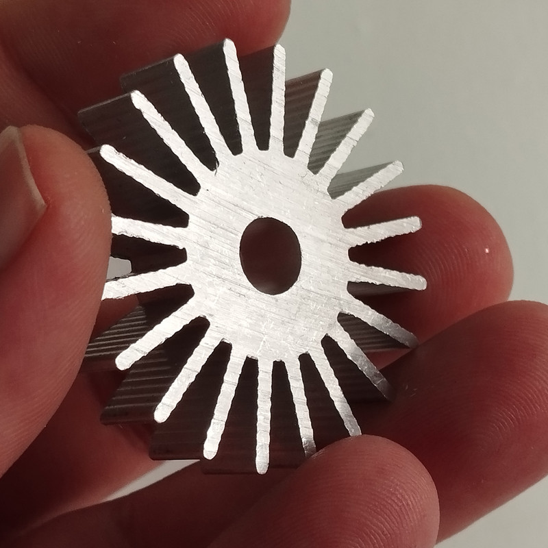 هیت سینک های فایو استور مدل خورشیدی HI5 45MM بسته 5 عددی