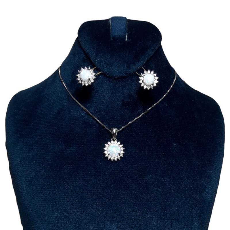 نیم ست نقره زنانه مدل نگین اوپال کد 111