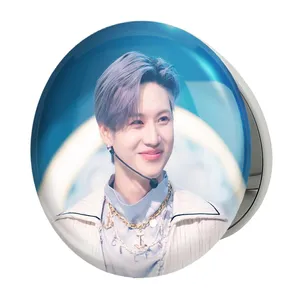 آینه جیبی خندالو طرح تمین گروه شاینی Shinee مدل تاشو کد 12357 