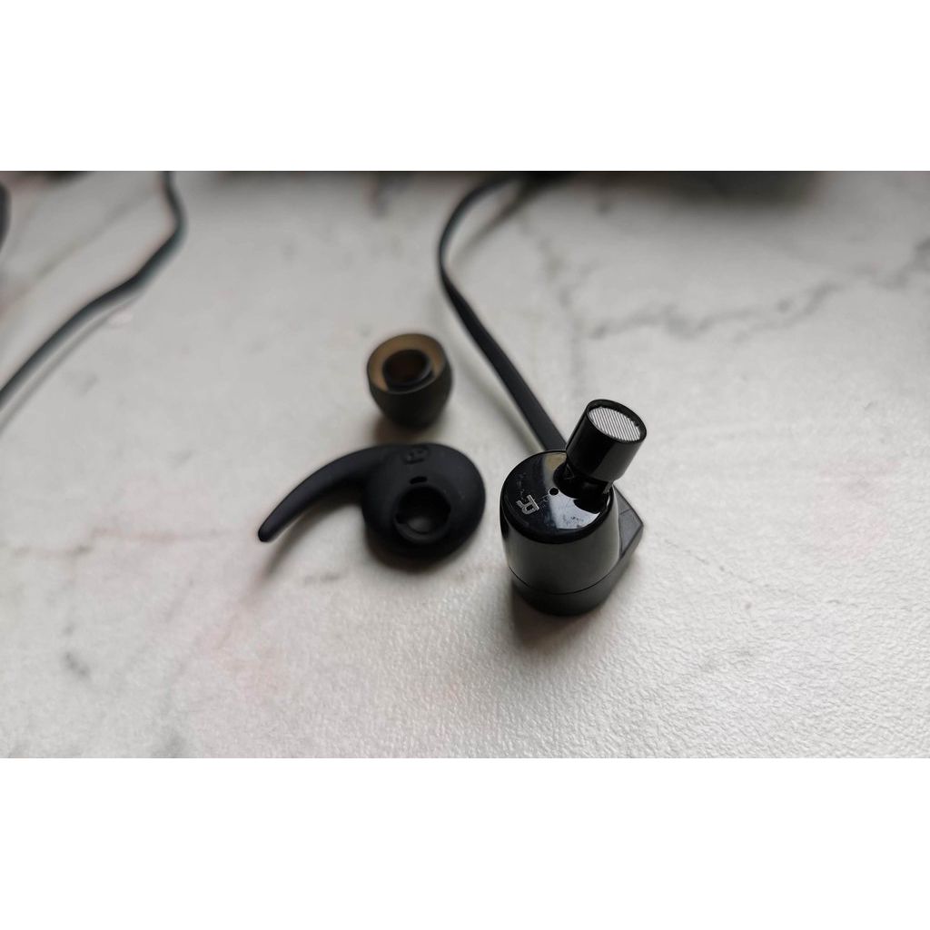 هدفون بلوتوثی کریتیو مدل Outlier ONE V2  -  - 11