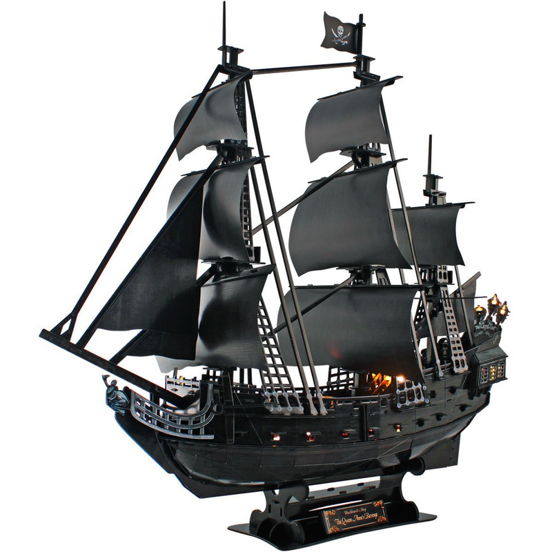 ساختنی کیوبیک فان مدل Queen Anne Revenge