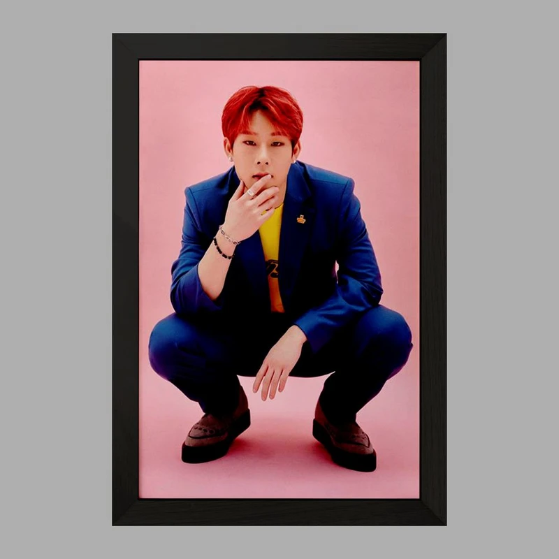 تابلو خندالو مدل جوهان گروه مانستا اکس MONSTA X  کد 12252