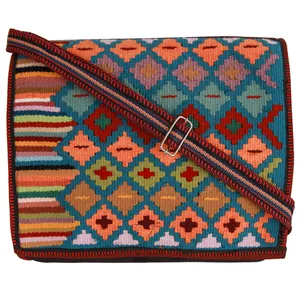 کیف رودوشی جاجیم طرح کندو N214