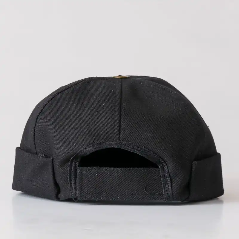 کلاه لئونی مدل LUXE_2023