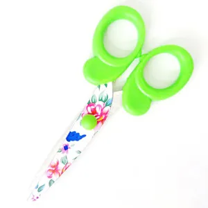 قیچی مدل فانتری طرح پروانه و گل کد 003