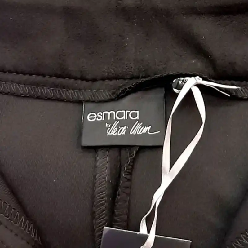 دامن زنانه اسمارا مدل جلو زیپ