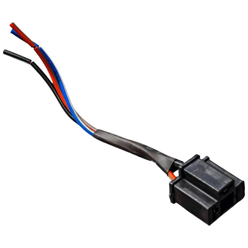 سوکت پشت چراغ جلو بست یدک مدل ۳ فیش کد H4