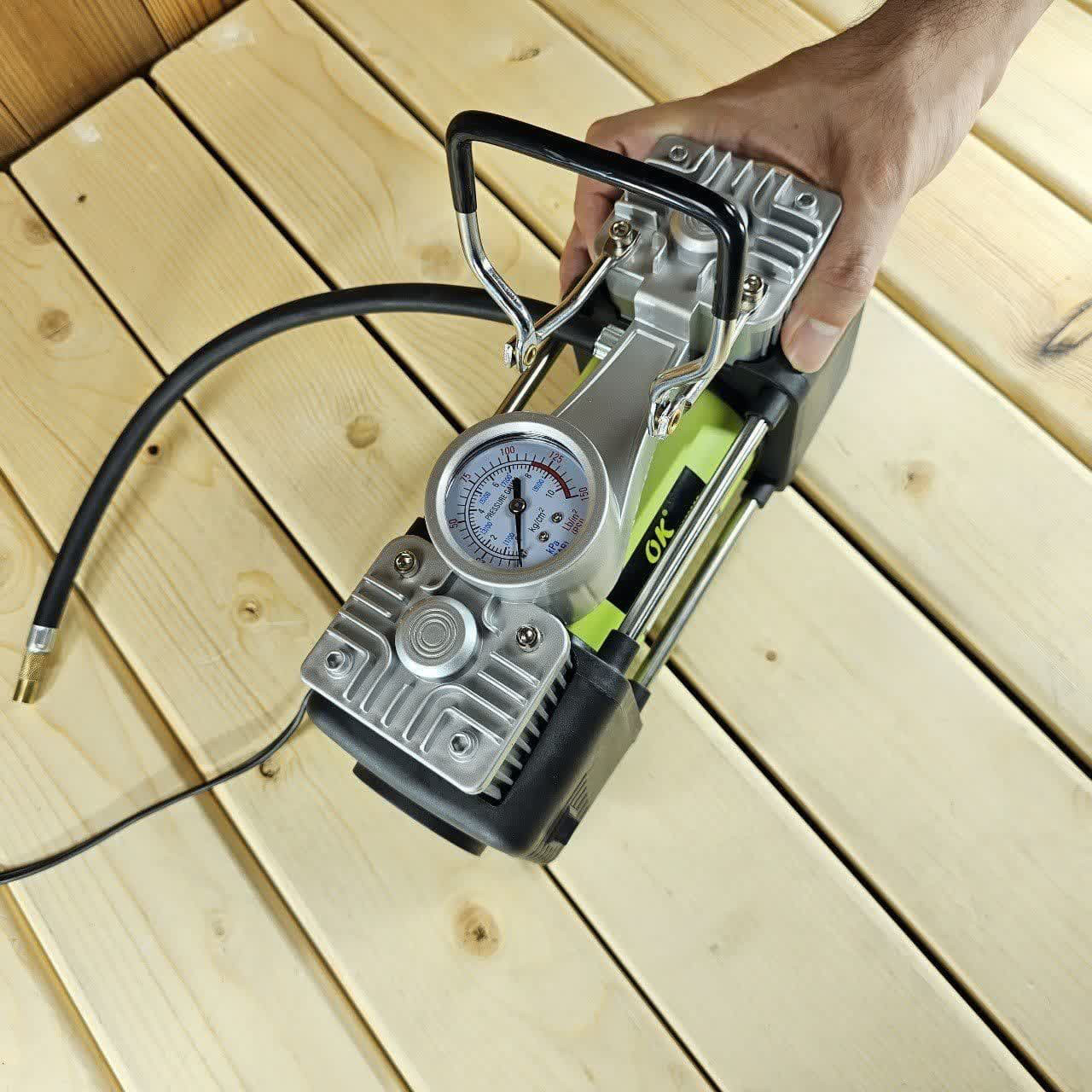 کمپرسور  هوا اوکی مدل 12V مجموعه 13 عددی