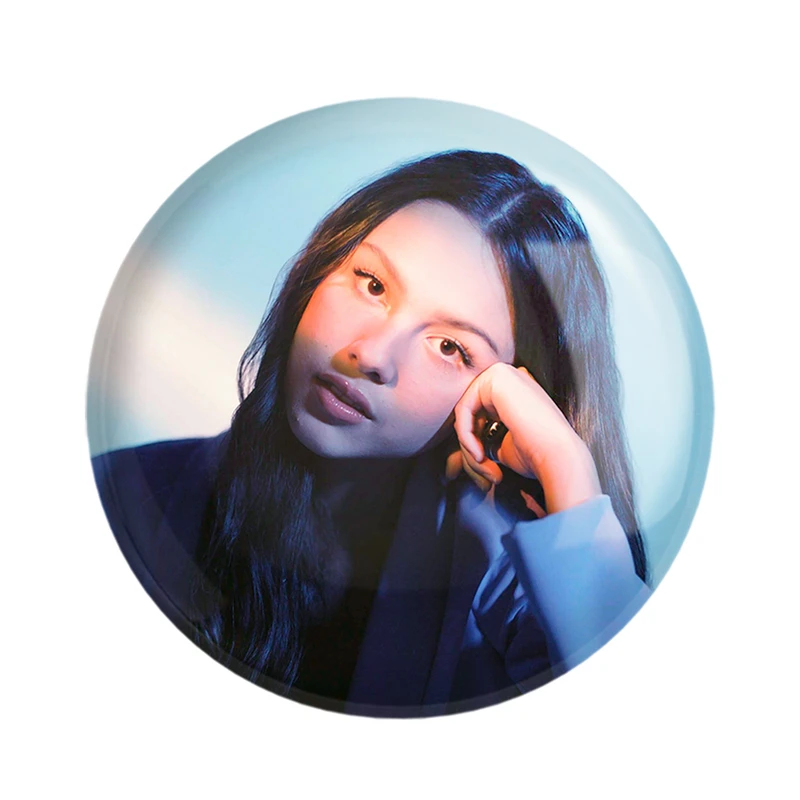 مگنت خندالو مدل اولیویا رودریگو Olivia Rodrigo  کد 19257