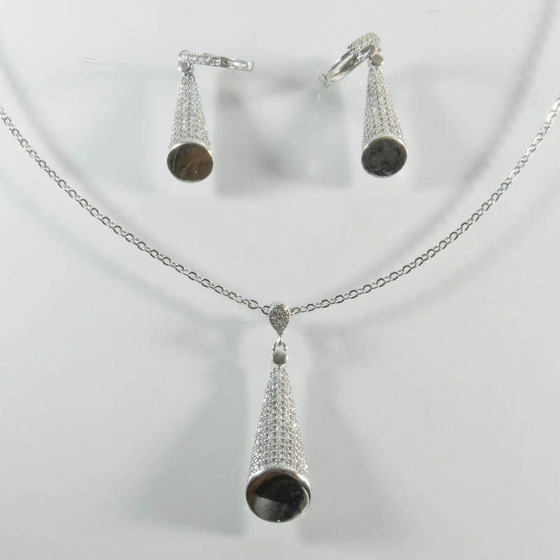 نیم ست نقره زنانه کد AV074