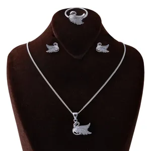 نیم ست نقره زنانه  بازرگانی میلادی مدل فانتزی کد NTR_137