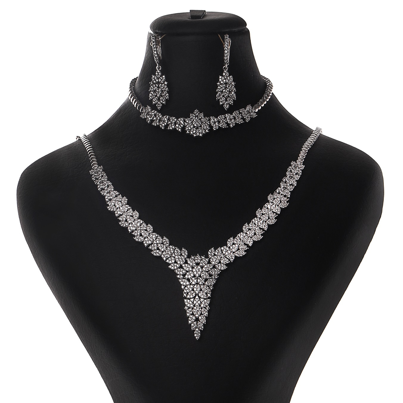 نیم ست نقره زنانه مدل sanay01