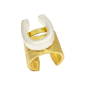 انگشتر زنانه مدل نعل بزرگ