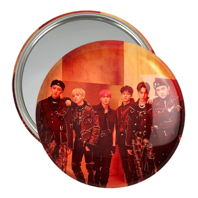 آینه جیبی خندالو مدل گروه اکسو EXO  کد 13659