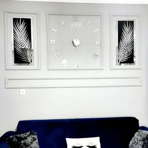 ساعت دیواری اِلیکسار مدل ronisa کد S108 به همراه تابلو