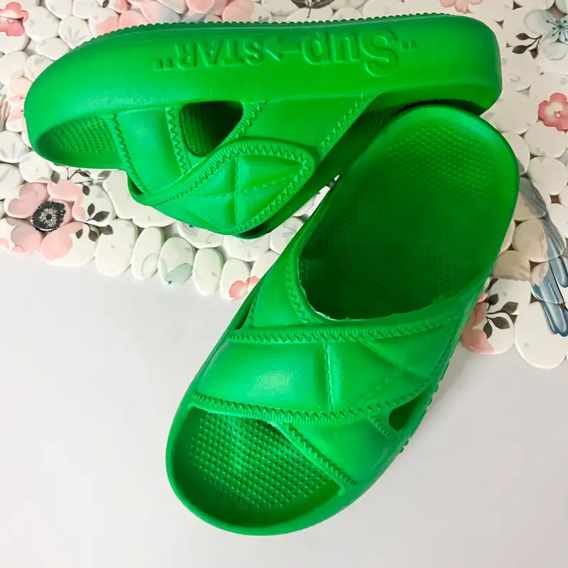 دمپایی زنانه مدل سبلان 023500000