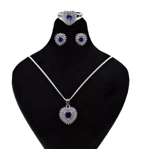      نیم ست نقره زنانه بازرگانی میلادی کد NTR_107