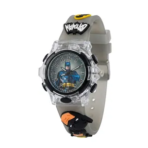 ساعت  مچی عقربه‌ای کوارتز پسرانه مدل اسپرت لوکس بند سیلیکونی چراغدار اسپینر دار طرح بتمن کد BTM002