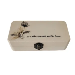 قاب عینک مدل برگ کد 003