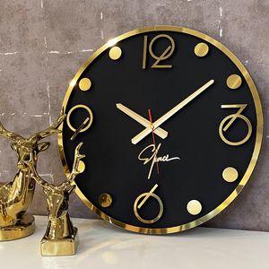 نقد و بررسی ساعت دیواری اِلِنسی مدل Rebecca کد 40c توسط خریداران