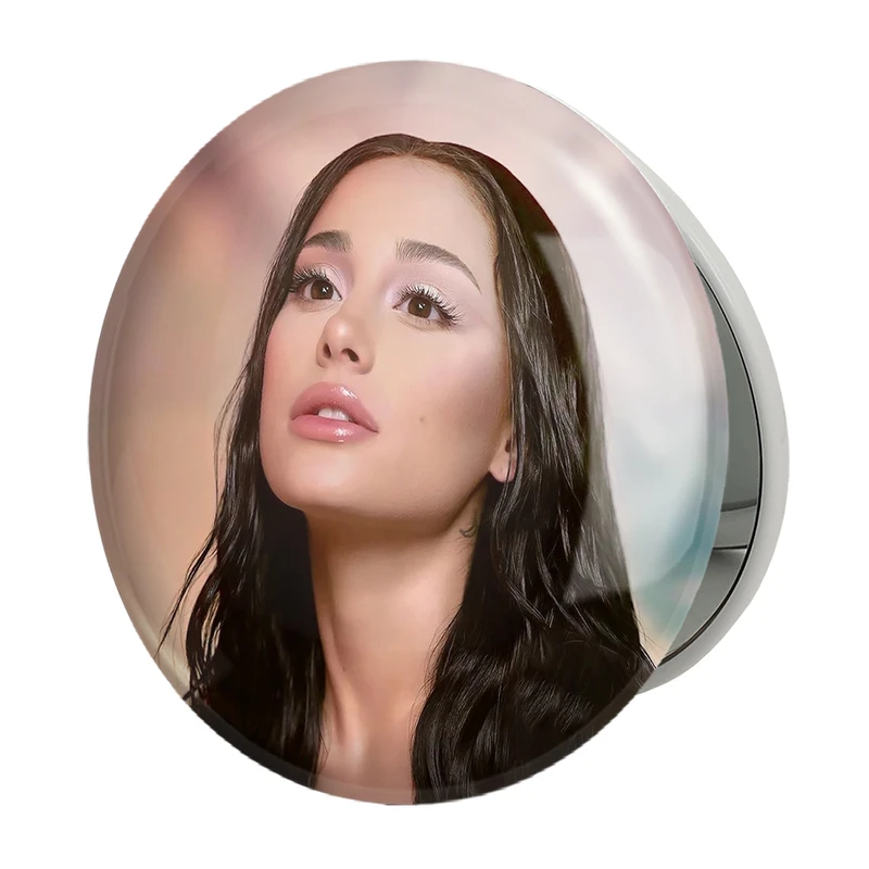 آینه جیبی خندالو طرح آریانا گرانده Ariana Grande مدل تاشو کد 19071 