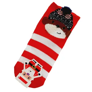 جوراب ساق کوتاه دخترانه مدل کریسمسی کد 03