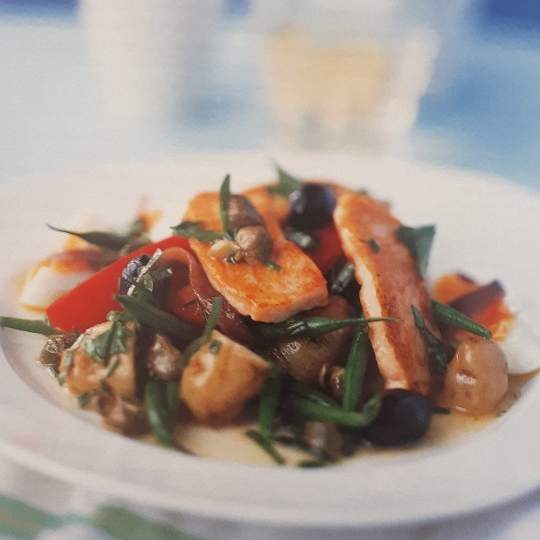 كتاب Top 100 Salmon Recipes اثر Nick Nairn انتشارات بی بی سی