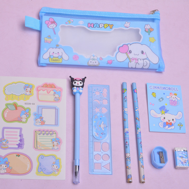 بسته لوازم تحریر مدل سینامورول و گروه سانریو مجموعه 9 عددی