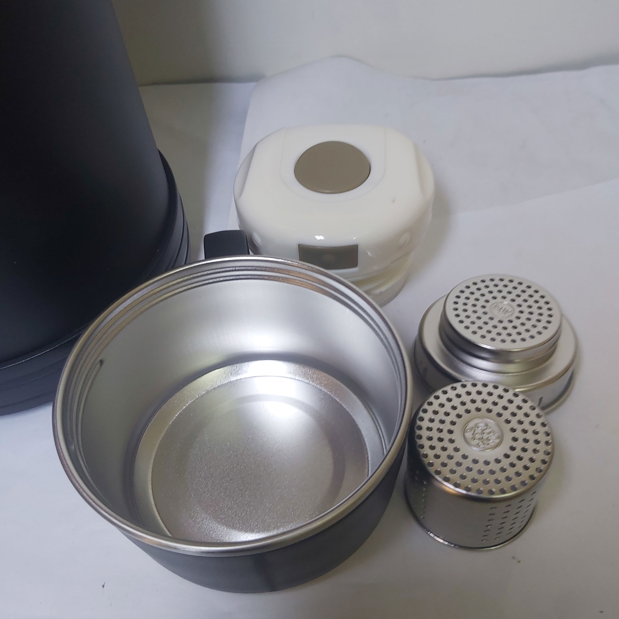 فلاسک ژیاکانگ مدل کوهنوردی گنجایش 1.8 لیتر