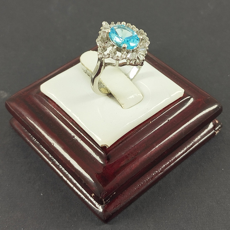 انگشتر نقره زنانه سلین کالا مدل توپاز کد 29