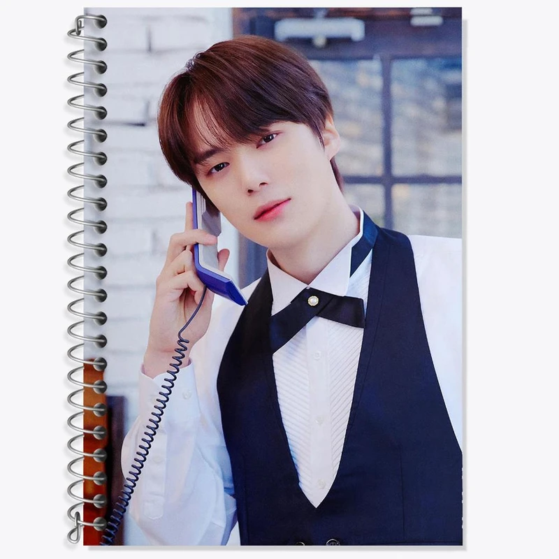 دفتر زبان 50 برگ خندالو مدل سه خط طرح مینهیوک گروه مانستا اکس MONSTA X کد 21161