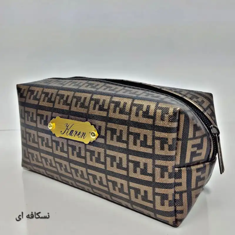 کیف لوازم آرایش زنانه مدل چرم مکعبی