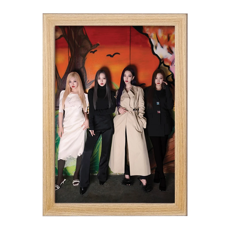 تابلو خندالو مدل گروه آسپا Aespa  کد 19747