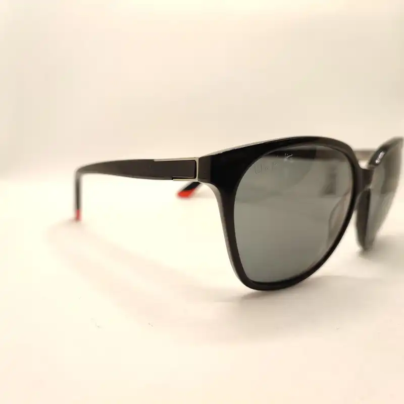 عینک آفتابی ویکتوریو اند لوچینو مدل Vl16300