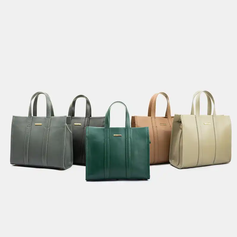 کیف دوشی زنانه چرم نفیس مدل 41000131