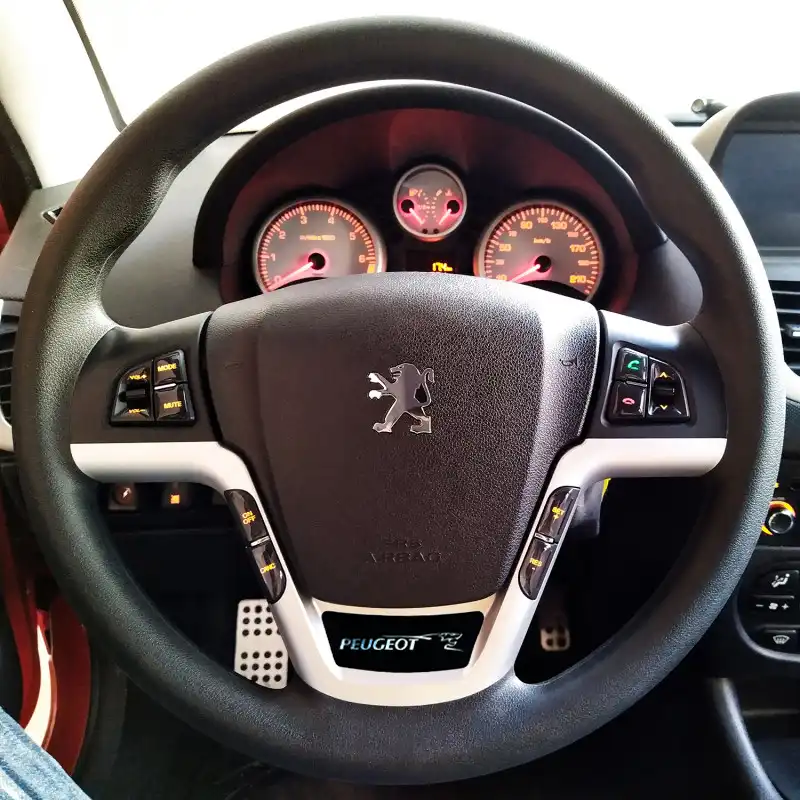 آرم فرمان خودرو رپکو مدل R111 مناسب برای پژو 207