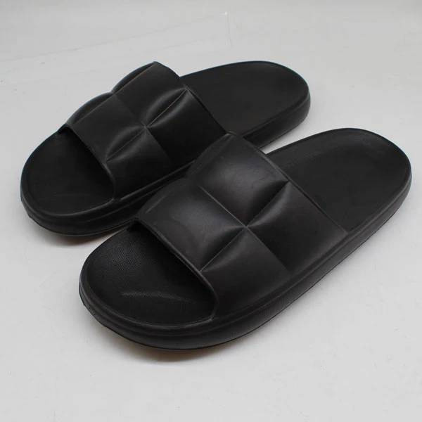 عکس شماره 3 : دمپایی لوکا مدل کوروش 134 کد 1390-bk