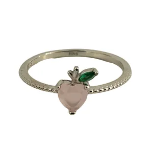 انگشتر نقره زنانه مدل سولیتر قلبی رز کوارتز