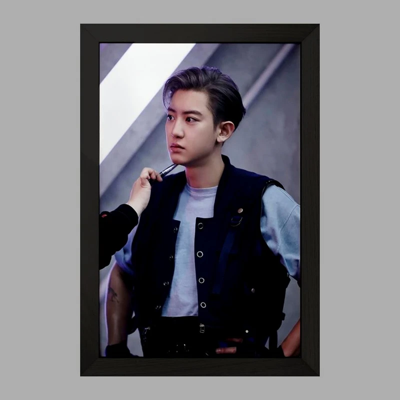 تابلو خندالو مدل چانیول گروه اکسو EXO  کد 16789